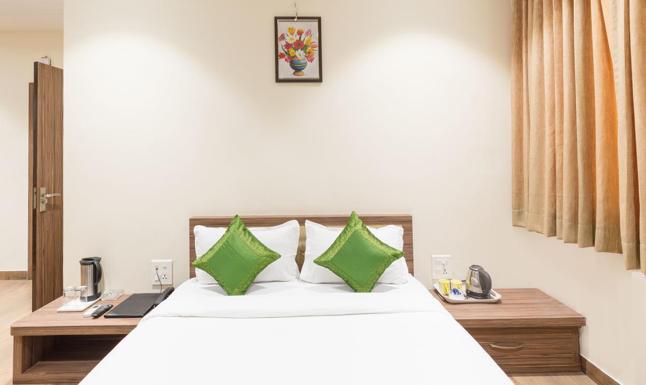 Treebo Trend Hotel Raj Joghpur Jodhpur  Eksteriør bilde